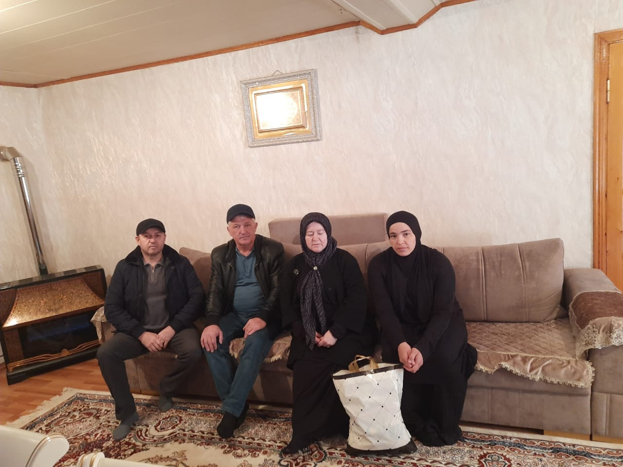 Поздравление получателей социальных услуг на дому с Днем защитника отечества!